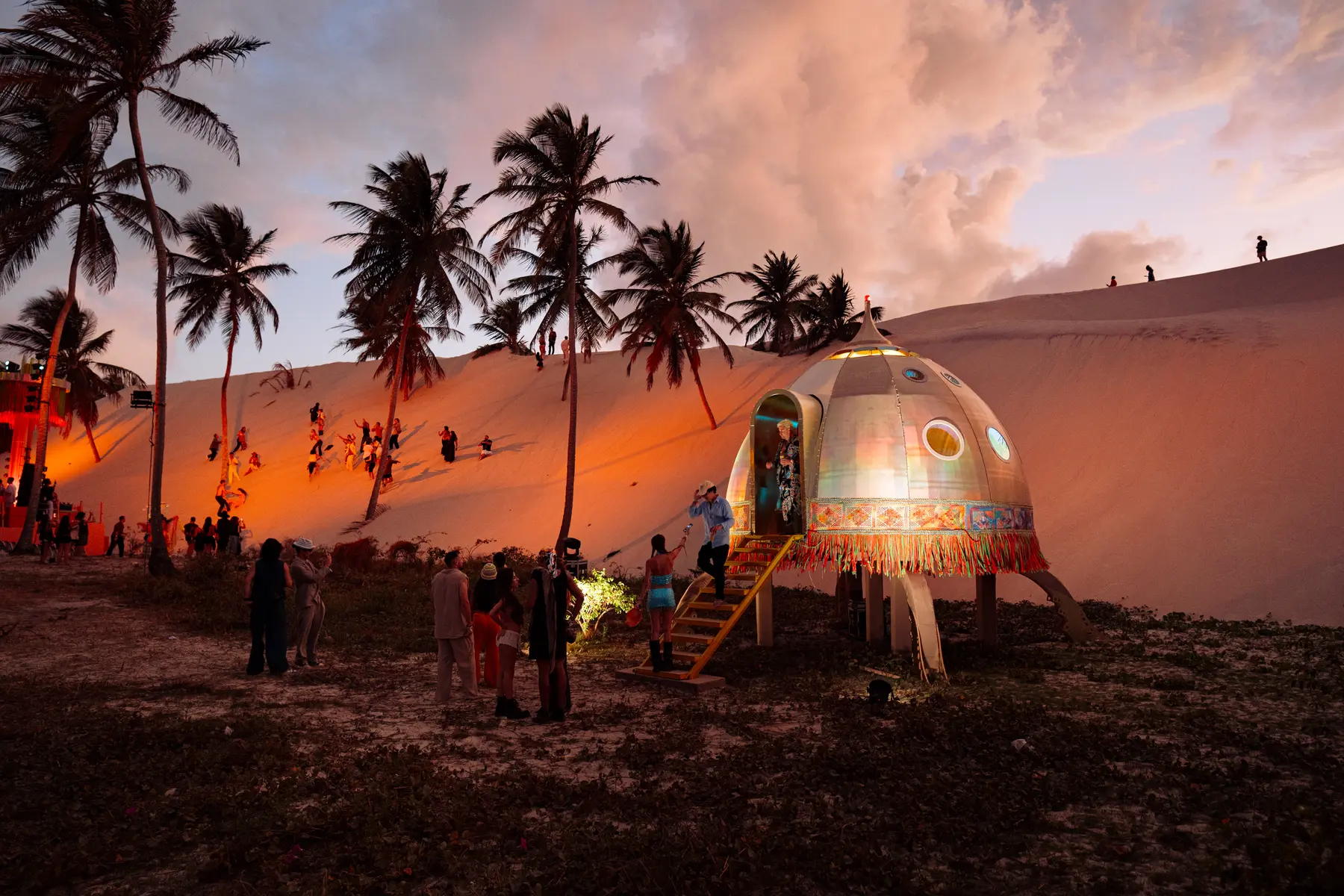 A mirrored dome on the dune, in Jericoacoara