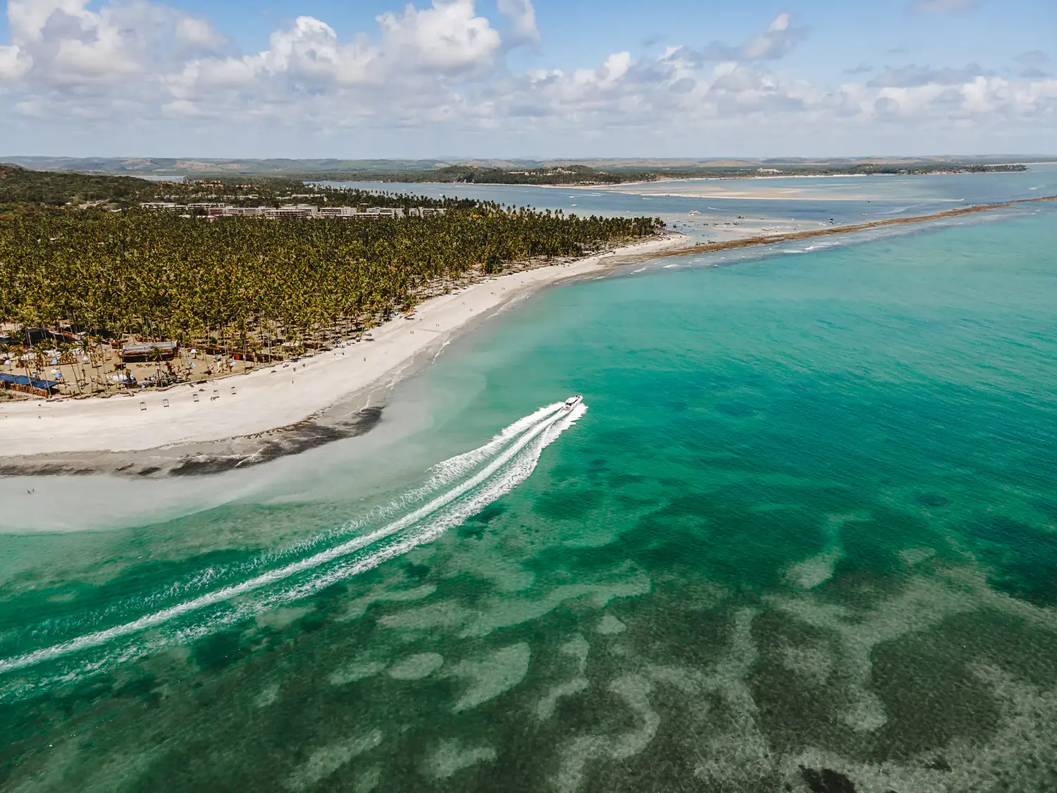 Praia dos Carneiros from above